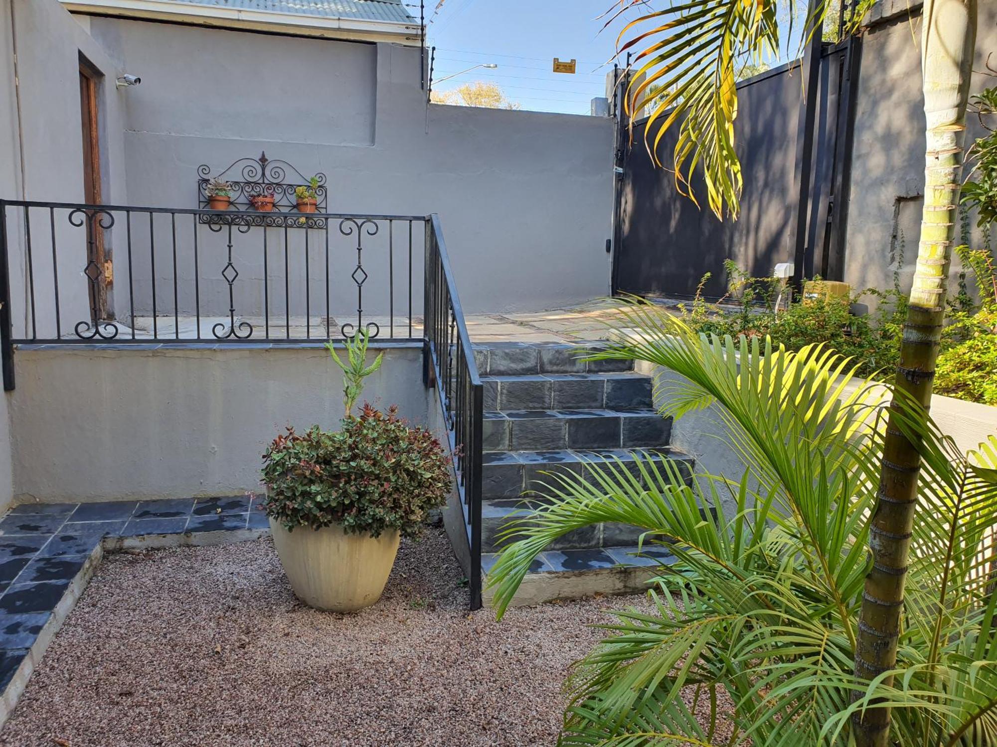 Waterhouse Guest Lodge In Muckleneuk Pretoria Quarto foto