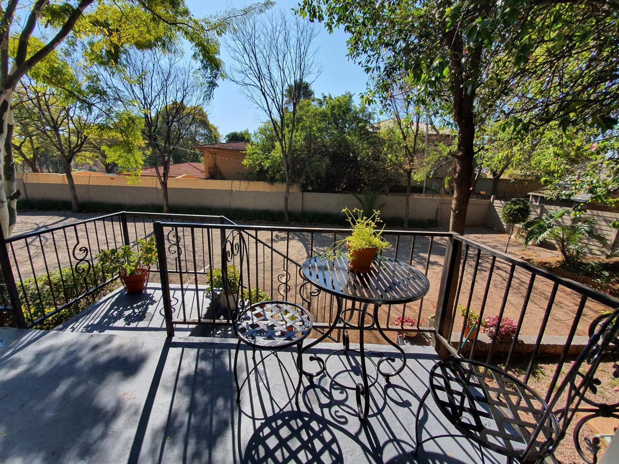 Waterhouse Guest Lodge In Muckleneuk Pretoria Quarto foto