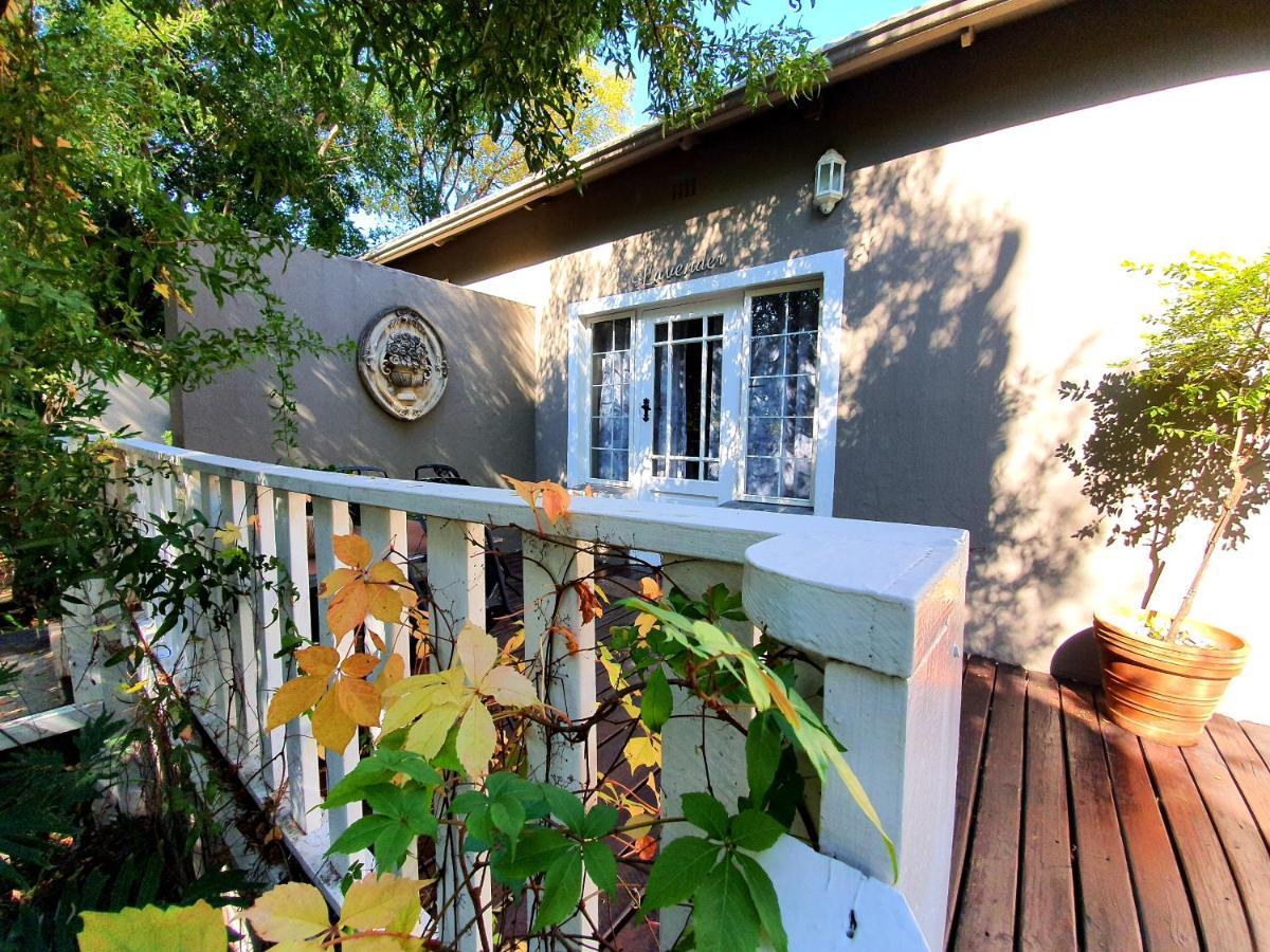 Waterhouse Guest Lodge In Muckleneuk Pretoria Exterior foto